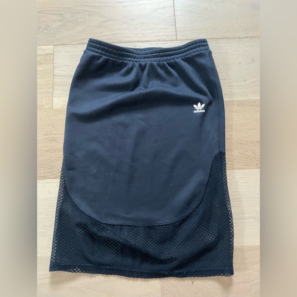 adidas Dresses & Skirts - Adidas navy blue skirt with mesh siding size S